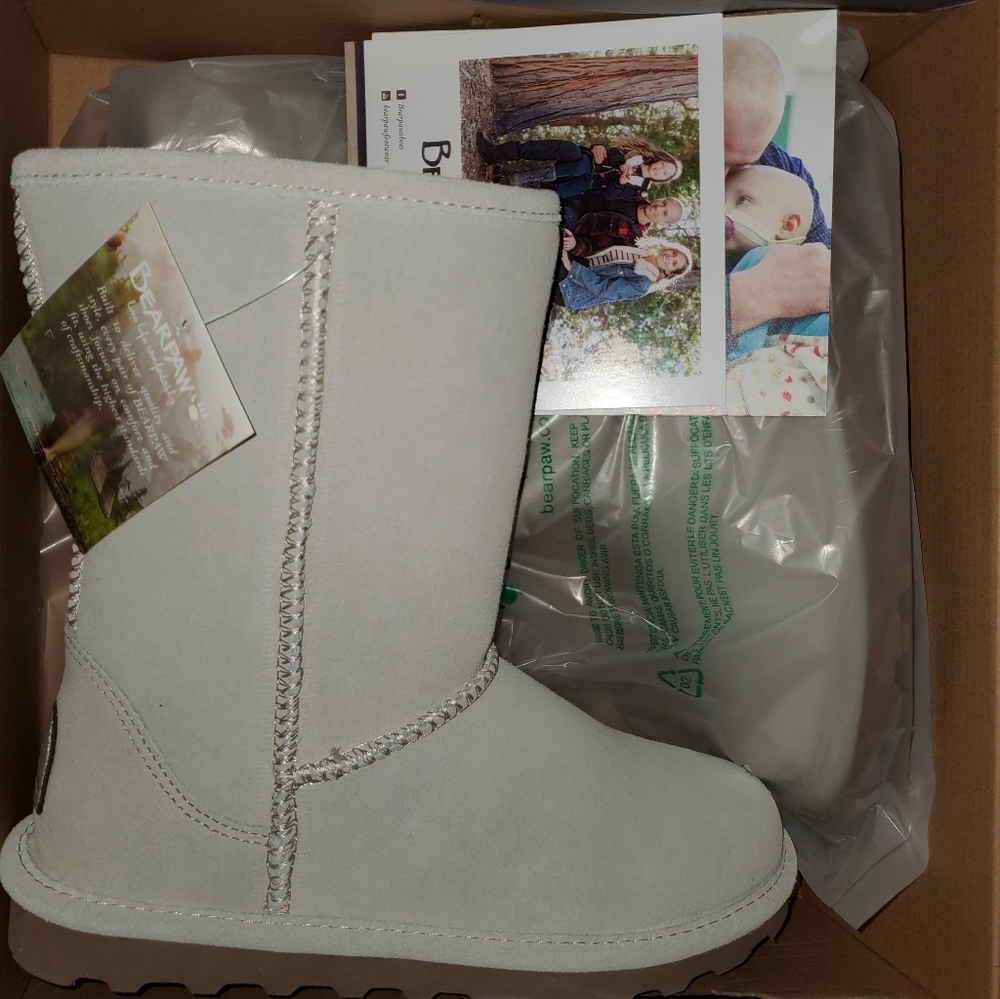 BEARPAW ELLE SHORT in Winter White